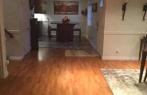 Saskatoon House | 4 bedroom house 3. Bathrooms, tropical backyard, pool, hot tub, tiki bar