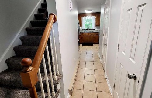 Salisbury House | 4-Bedroom House Close to Beach