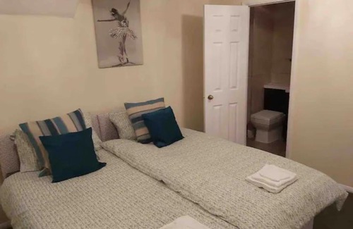 Dunstable Apartment | 4 bedroom house houghton regis