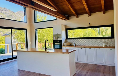 Lago Puelo House | 4-bedroom house in Lago Puelo, walking distance 600mt to National Park