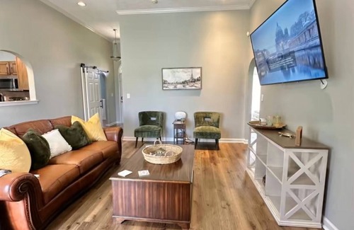 Gunter Afs House | 4-bedroom house in welcoming Montgomery with WiFi, AC. Book now