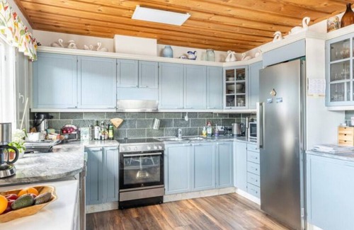 Vaasa House | 4 Bedroom house with Sauna by the sea 10 min from Vasa