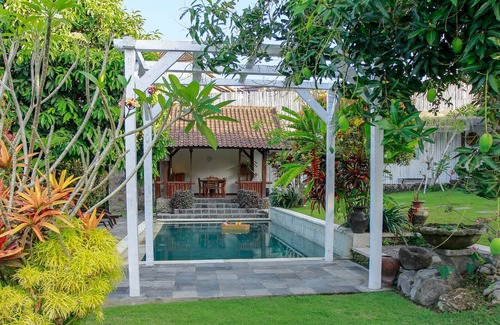 Dalung House | 4 Bedroom Joglo Historical Wood House, Private Swimming Pool set on 2500 sqm.