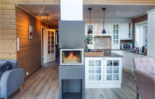 Valle House | 4 Bedroom Lovely Home In Rysstad