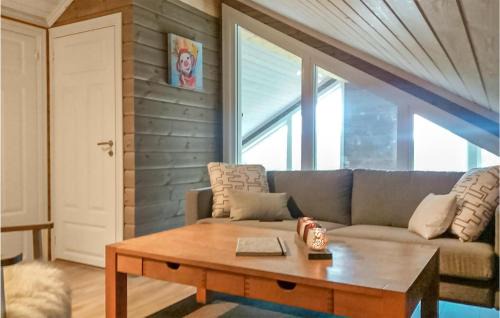Valle House | 4 Bedroom Lovely Home In Rysstad