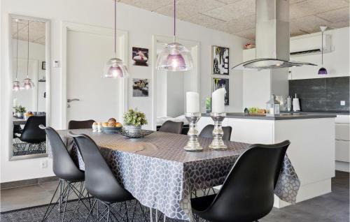 Skjern House | 4 Bedroom Lovely Home In Skjern