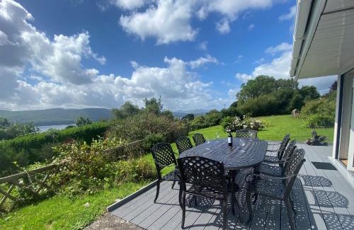 Templenoe House | 4 bedroom luxury home overlooking Kenmare Bay