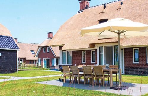 Idskenhuizen House | 4 bedroom nice home in Idskenhuizen