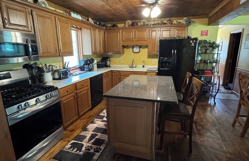 Benezette Cabin | 4 bedroom, Secluded 13 Acres on Bennetts Branch of the Sinnemahoning Creek.