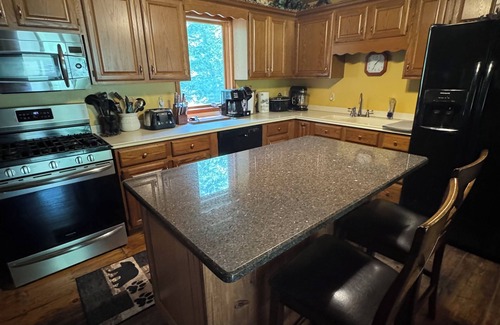 Benezette Cabin | 4 bedroom, Secluded 13 Acres on Bennetts Branch of the Sinnemahoning Creek.