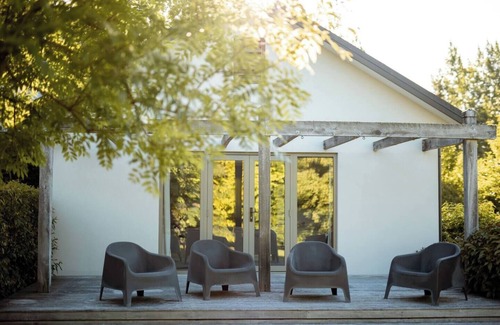 Lake Hayes House | 4 bedroom + spa + family friendly