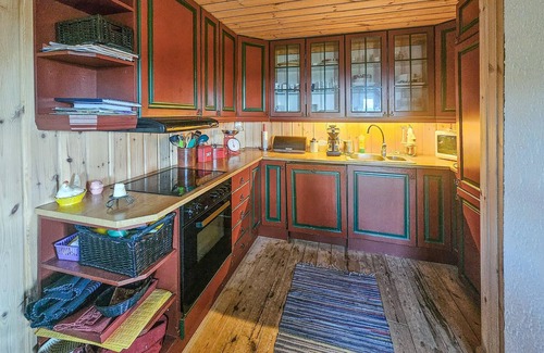Hjartdal Municipality House | 4 bedroom stunning home in Tuddal
