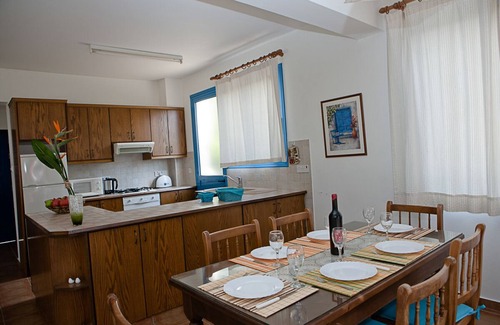 Kissonerga Villa | 4 bedroom villa, close to the beach