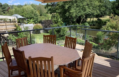 Chailland House | 4-BEDROOM VILLAGE HOUSE SLEEPS 8