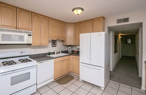 Laughlin House | 4-Bedroom Waterfront Bullhead City Home - Near Laughlin Fun!