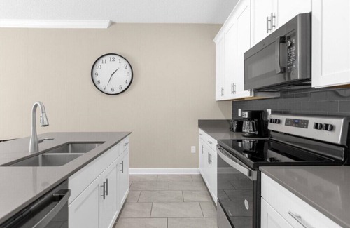 Davenport House | 4 Bedrooms/3 Bathrooms/Champions Gate (1080LS)