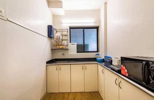 Borivali East Apartment | 4 Bedrooms suite - Close to Borivali Station
