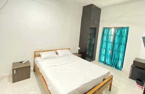 Saunta Vaddo Villa | 4 bedrooms villa situated near baga beach, beach distance is 500 mtrs
