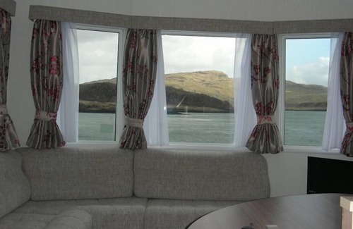 Slate Islands House | 4 berth holiday home on the Isle of Luing, near Oban