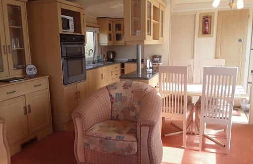 Llanon House | 4 berth private caravan in West Wales,views, picturesque coast, Aberaeron 15mins