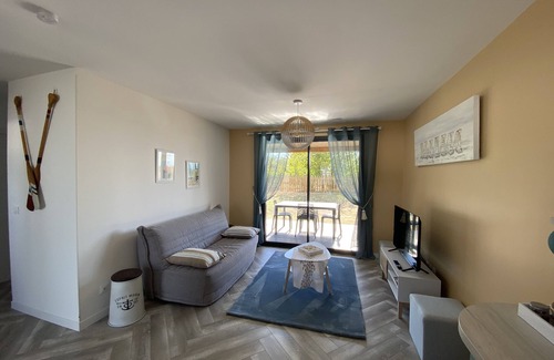 Beville-le-Comte Cottage | 4* Chalet with private Sauna/Hammam! 15 Mns from Chartres