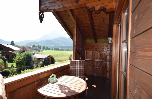 Grassau Apartment | 4. Fewo Fellhorn, 32 qm,1-2 Pers., 1 Wohn-Schlafraum mit Kochnische, Süd-Balkon