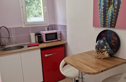 Saint-Maximin House | 4 kms from UZES town architect 330 m² heated pool