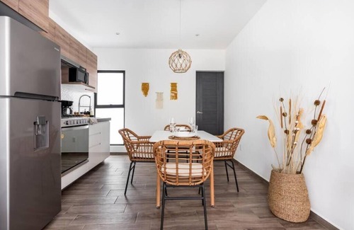 Roma Sur Apartment | 4) Loft Carlota: Private King Size Bed Roma Sur