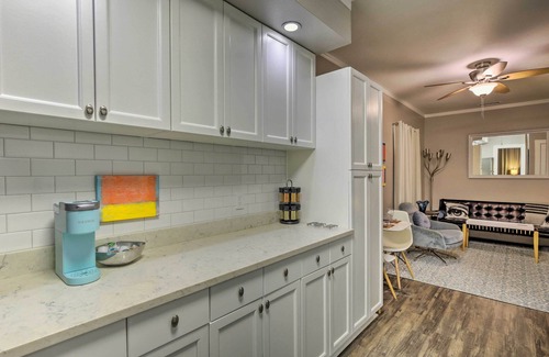 Lower Greenville Cottage | 4 Mi to Dtwn: Dallas Gem w/Furnished Patio