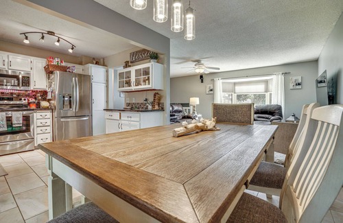 White Bear Lake House | 4 Mi to Dtwn: White Bear Lake Home w/Large Yard