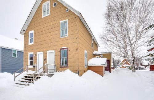 Calumet House | 4 Mi to Lake Superior Calumet Getaway!