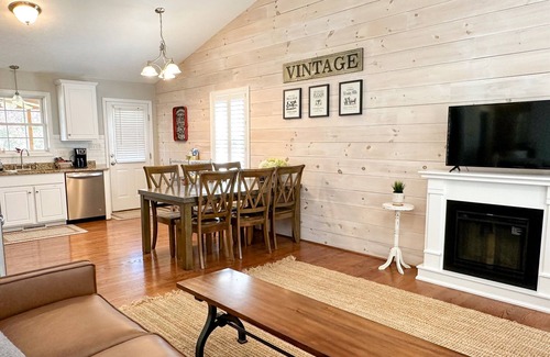 Rustburg House | 4 minutes to Liberty University