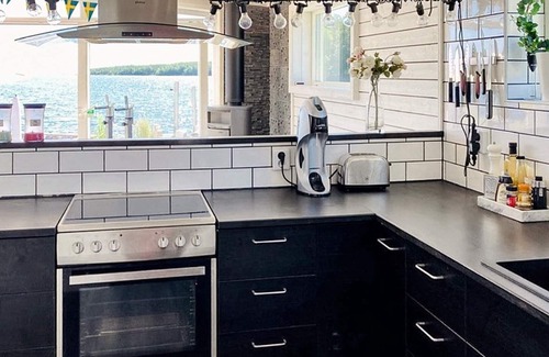 Norrsundet House | 4 person holiday home in NORRSUNDET