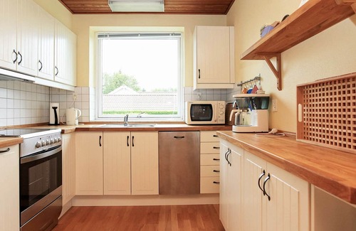 Dannemare House | 4 person holiday home in Dannemare