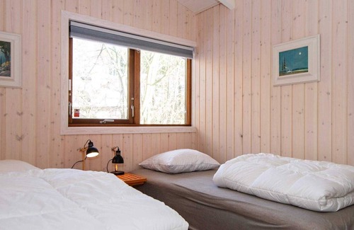 Skodshoved House | 4 person holiday home in Knebel