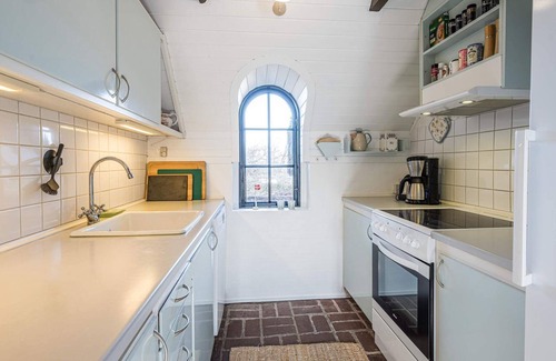 Henne Strand House | 4 person holiday home in Henne