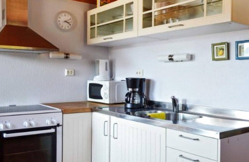 Vagsoy House | 4 person holiday home in MÅLØY-By Traum
