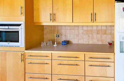 Asbro House | 4 person holiday home in ÅSBRO