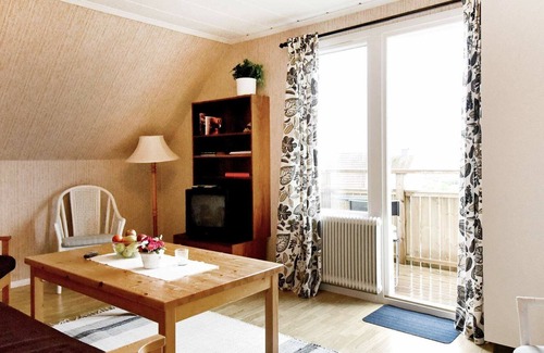Kungshamn House | 4 person holiday home in HOVENäSET