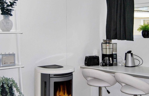 Sandskogen House | 4 person holiday home in LÖDDEKÖPINGE