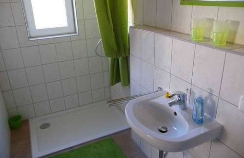Wathlingen Apartment | 4-room apartment number 2 - 4-room apartment number 2