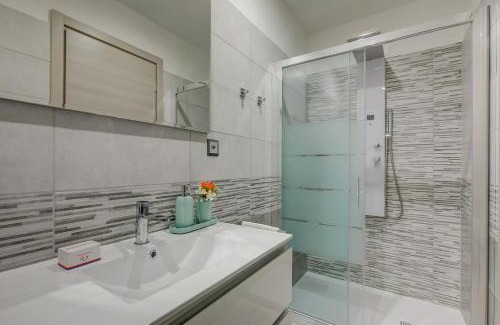 Torricella Taverne Apartment | 4 Seasons Apartment - Happy Rentals