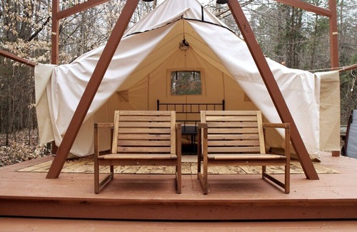 Tryon RV Rental | 4 Seasons Glamping @ Alpine South