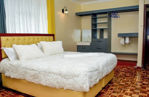 Eldoret Bed & Breakfast | 4 walk to Rupa's Mall, Harleys Suites offer you serene and exclusive stay in Eld
