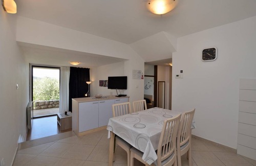 Cres Apartment | 40 m² Apartment ∙ 1 bedroom ∙ 4 guests