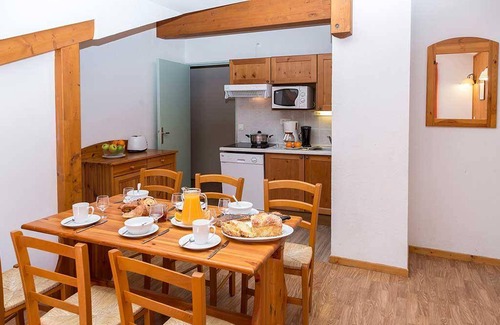 Pralognan-la-Vanoise Apartment | 40 m² Apartment ∙ 2 bedrooms ∙ 6 guests