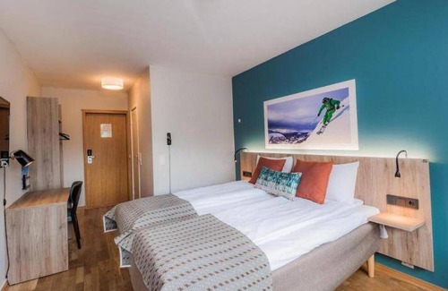 Nordfjordeid Hotel | 40 m² Hotel ∙ 2 guests