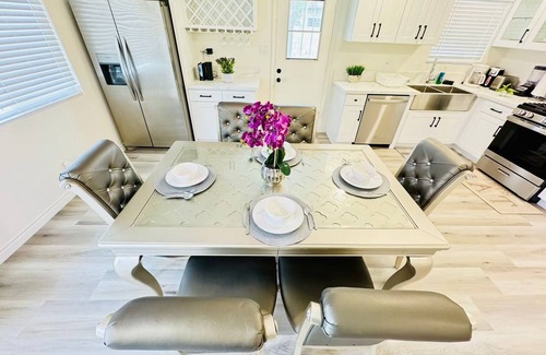 Mount Wilson House | 40% OFF 2B/2B Near Casino, DTLA, Hollywood & Shops