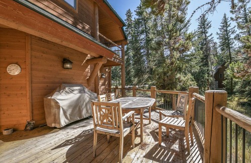 Keystone Other | 402 m² Luxury rental ∙ 5 bedrooms ∙ 14 guests