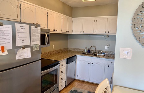 Stone Harbor Condo | 405 Retreat at Hall Harbor in STONE HARBOR on 96th St- Close to The Reeds